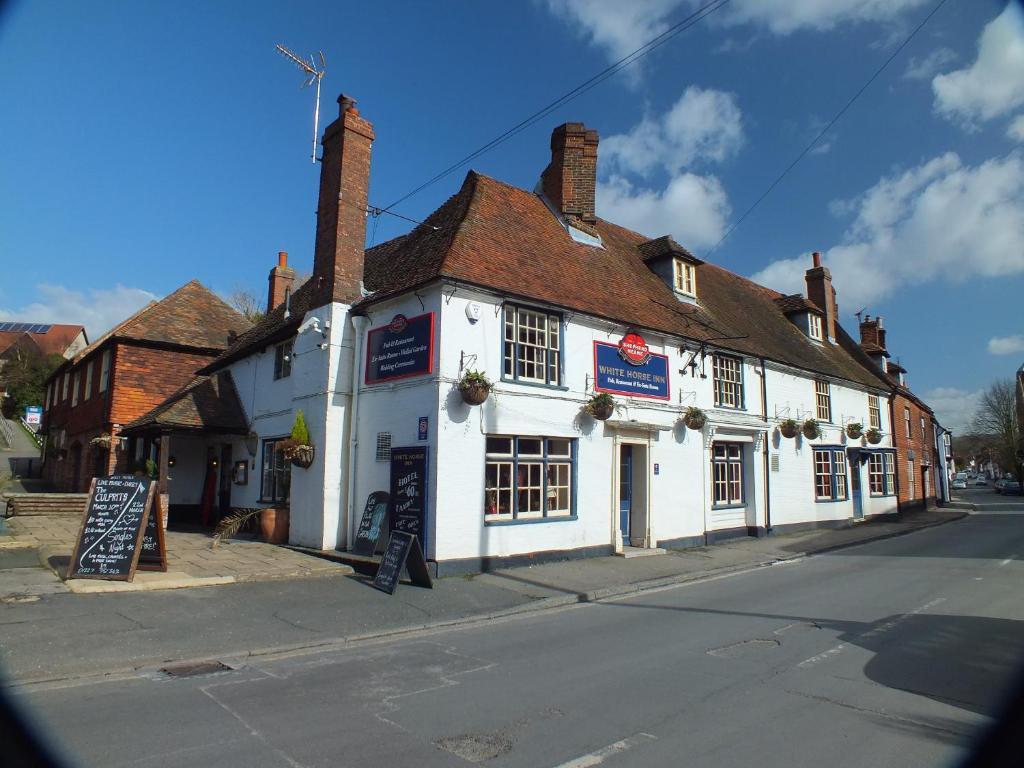 The White Horse Inn 캔터베리 외부 사진
