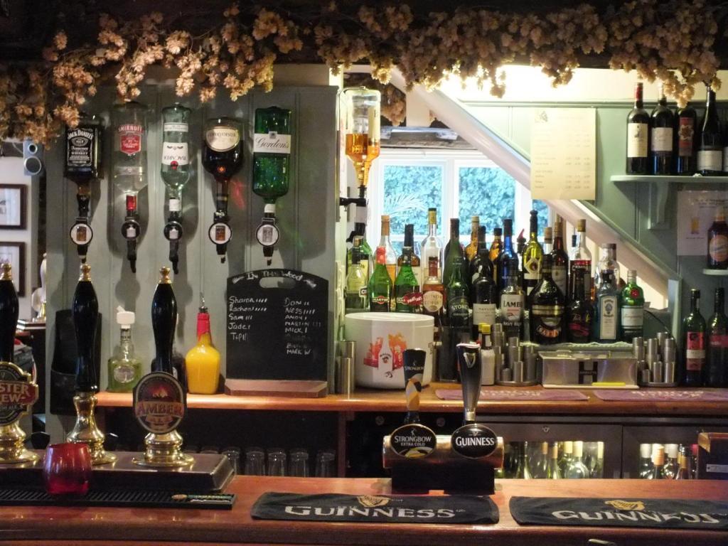The White Horse Inn 캔터베리 외부 사진